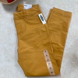 Mustard yellow straight leg Old Navy pants